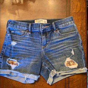 Abercrombie kids Jean shorts size 11/12